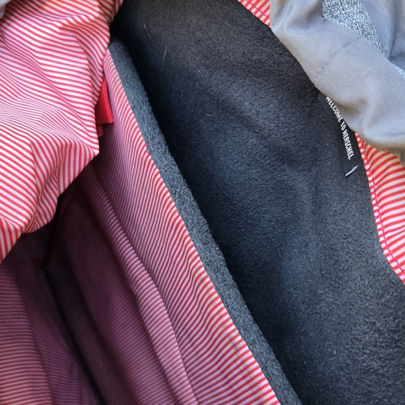 Hershel Supply Large Grey Backpack - Picture 10 of 11